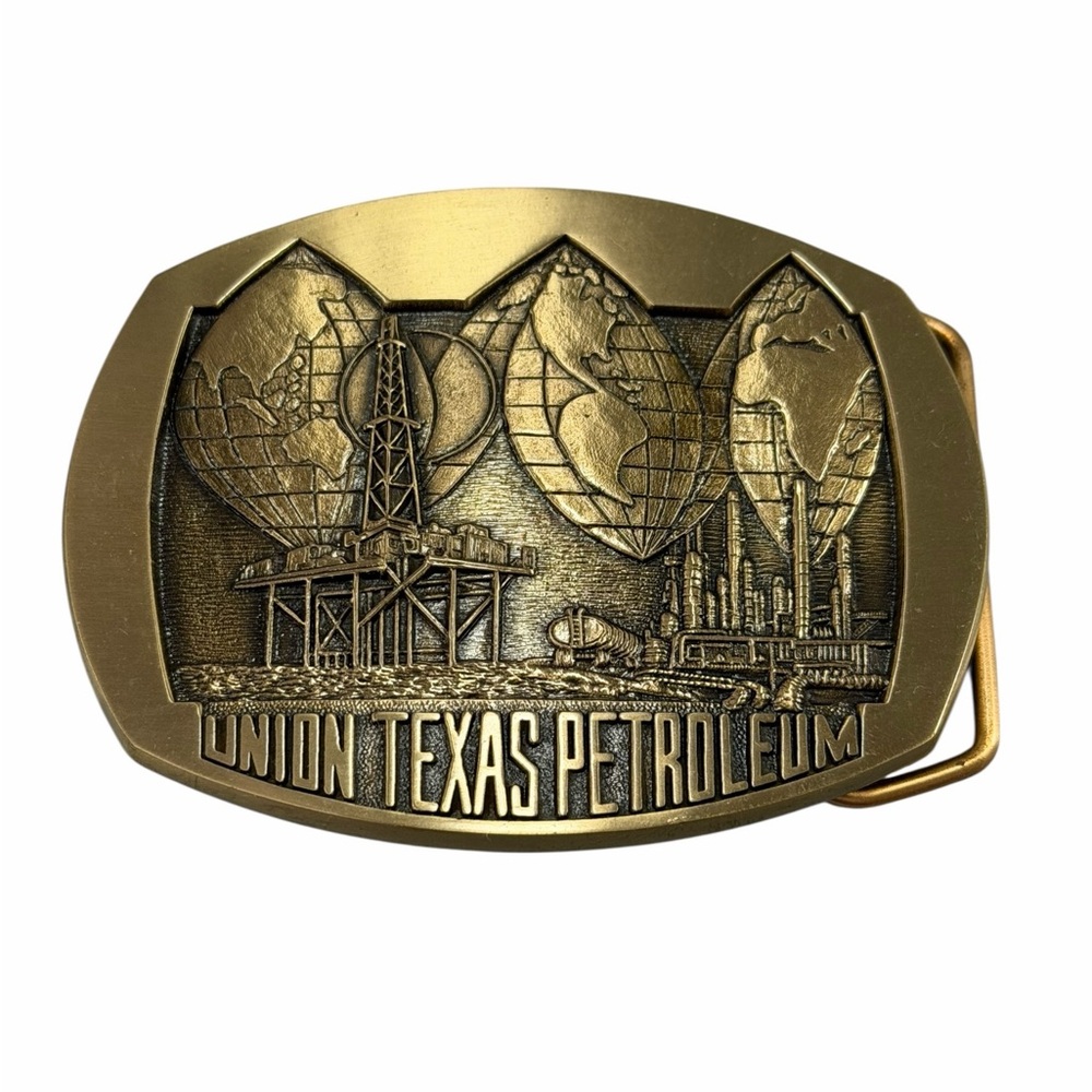 Union Texas Petroleum Oil Gas Solid Brass Belt Buckle Grotte Advertising